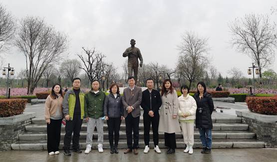 足球投注网站
组织教工党员赴富平爱国主义教育基地参观学习IMG_20210402_150152